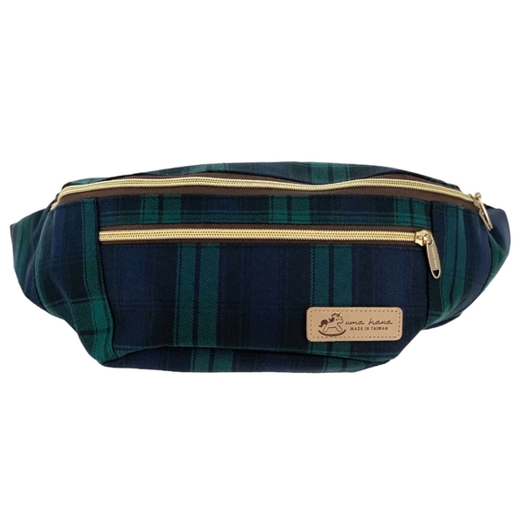 Uma Hana Handbags - Waterproof Plaid Large Fanny Pack Crossbody Sling